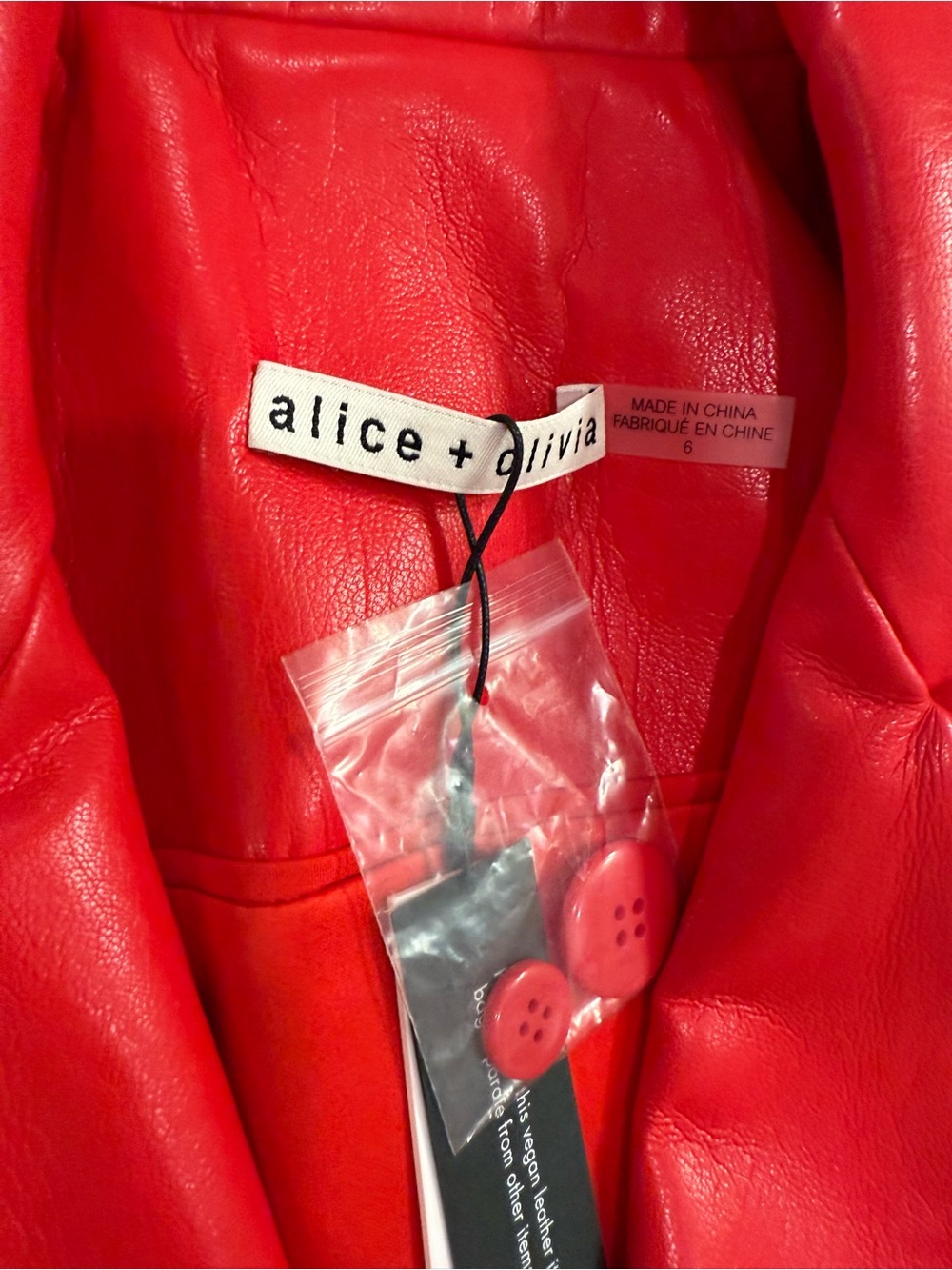 NEW ALICE + OLIVIA Red Fitted Vegan Leather Blazer Suit - Picture 7 of 15